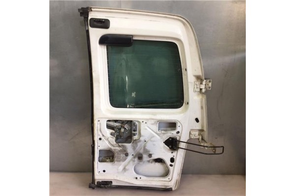 Recambio de puerta trasero izquierda para citroen berlingo 1.6 hdi 75 600 first furgón referencia OEM IAM 870243 870245 