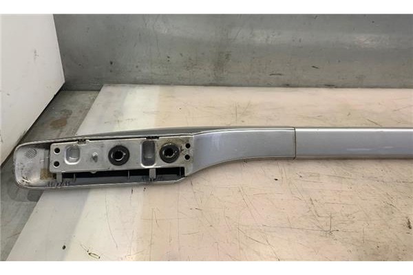 Recambio de barras de techo para renault grand scenic iv 1.2 tce referencia OEM IAM 8201622112  