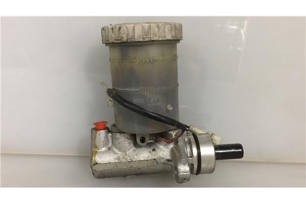 Recambio de bomba freno para suzuki vitara (se/sf/et) 2.0 hdi techo metálico lujo referencia OEM IAM BL2 516 