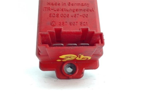 Recambio de regulador ventilador climatizacion para audi a4 avant (b5) 1.8 t (132kw) referencia OEM IAM 357907521 5DS00646700 1J