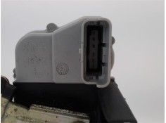 Recambio de cierre electromagnetico trasero derecho para citroen xsara picasso 1.6 referencia OEM IAM 913894  