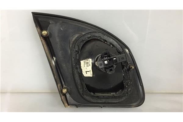 Recambio de piloto interior derecho para nissan primera berlina (p11) 1.8 referencia OEM IAM 265509F610 89020317 
