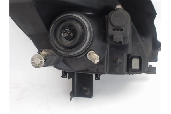 Recambio de faro delantero izquierdo para citroen xsara picasso 2.0 hdi referencia OEM IAM   