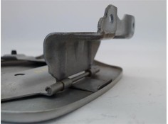 Recambio de tapa exterior combustible para mazda premacy (cp) 2.0 td referencia OEM IAM C10042410  