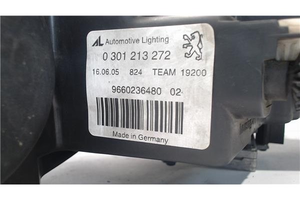 Recambio de faro delantero dcho para peugeot 407 referencia OEM IAM 301213272 9660236480 