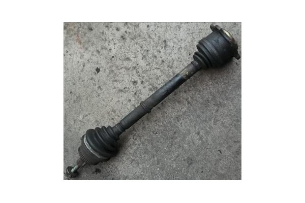 Recambio de palier delantero derecho para audi 80 berlina/avant 1.9 básico berlina referencia OEM IAM   