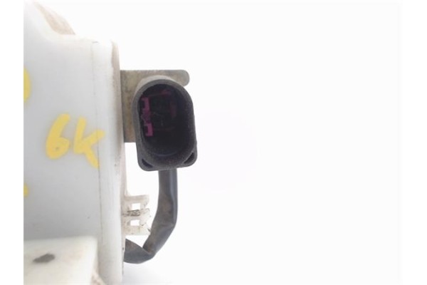 Recambio de cierre electromagnetico delantero derecho para seat ibiza (6k1) 1.4 referencia OEM IAM 6K4837016D  