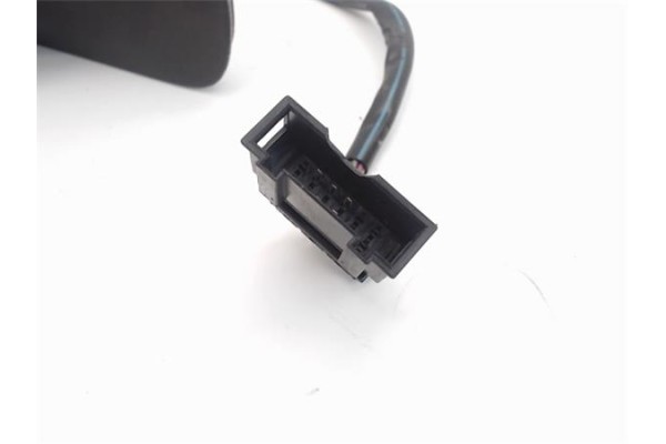 Recambio de retrovisor electrico derecho para volkswagen golf iv berlina (1j1) 1.9 tdi referencia OEM IAM 1J185750701C 1J1857507