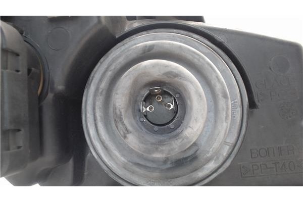Recambio de faro delantero izquierdo para peugeot 206 referencia OEM IAM 6208A0 6204S7 