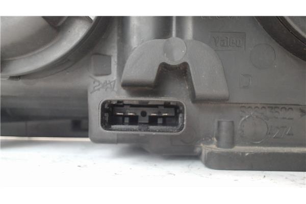 Recambio de faro delantero dcho para renault laguna ii (bg0) referencia OEM IAM 7700420129 8200002847 
