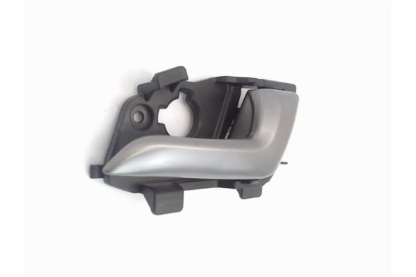 Recambio de manilla int. puerta delantero derecha para kia rio (ub) 1.2 basic referencia OEM IAM 826211W000HU  