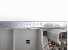 Recambio de luz delantero central techo para volkswagen golf iv berlina (1j1) 1.9 tdi referencia OEM IAM 3B0867699A  