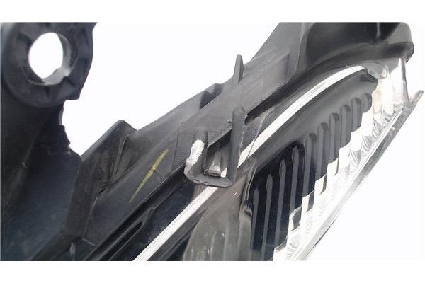 Recambio de faro delantero dcho para renault laguna ii (bg0) referencia OEM IAM 8200002847 89004686 