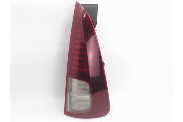 Recambio de piloto trasero derecho para renault espace iv (jk0) 2.0 dci (jk03) referencia OEM IAM 8200394724  