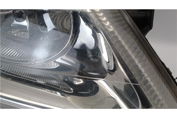 Recambio de faro delantero dcho para renault laguna ii (bg0) referencia OEM IAM 8200002847 89004686 