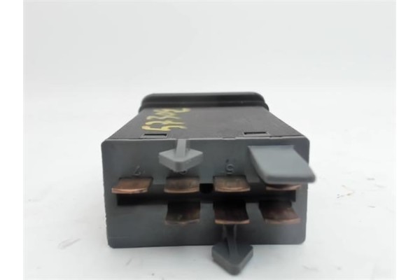 Recambio de interruptor luces emergencia para volkswagen golf iv berlina (1j1) 1.9 tdi referencia OEM IAM 1J0953235C  1J0953235J