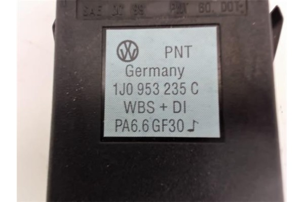 Recambio de interruptor luces emergencia para volkswagen golf iv berlina (1j1) 1.9 tdi referencia OEM IAM 1J0953235C  1J0953235J