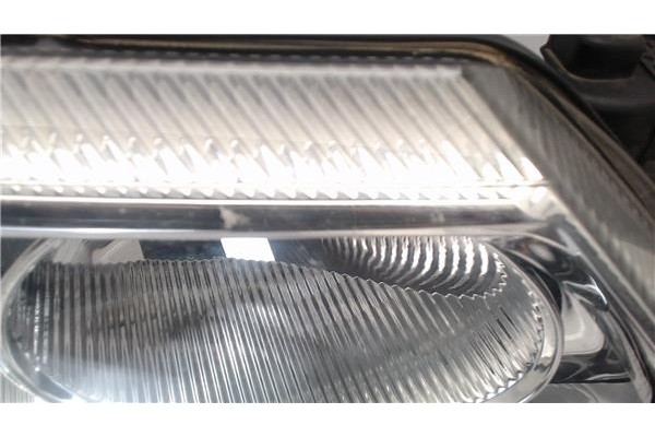Recambio de faro delantero dcho para renault laguna ii (bg0) referencia OEM IAM 8200002847 89004686 