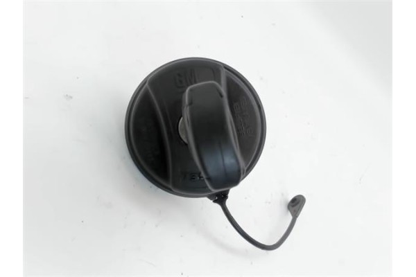 Recambio de tapon combustible para opel combo furgón/ranchera familiar 1.7 cdti 16v referencia OEM IAM 13174244  