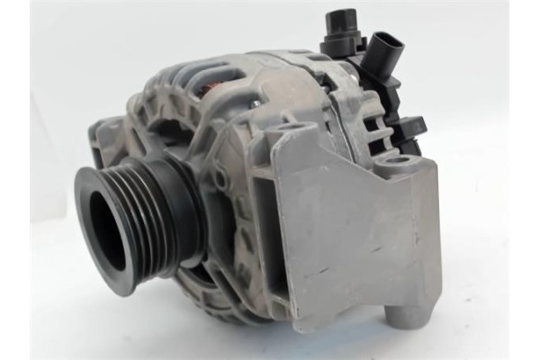 Recambio de alternador para opel vectra c berlina 2.2 16v referencia OEM IAM 0986044020  