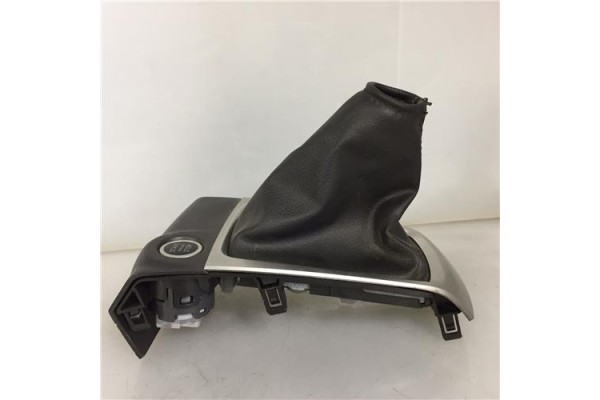 Recambio de guardapolvo palanca cambio para nissan micra v (k14) 1.5 acenta referencia OEM IAM 969355FA1A 6315G39 