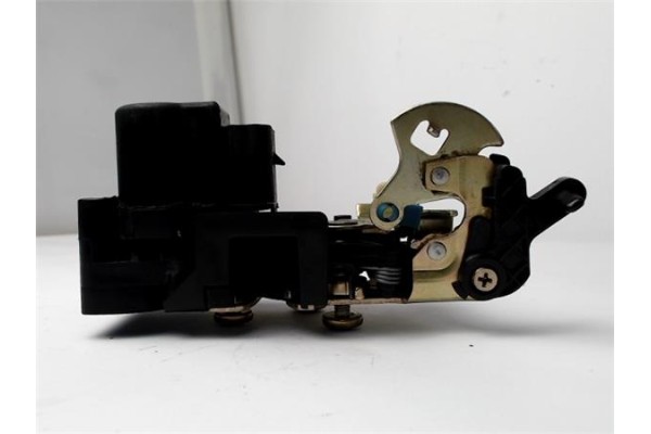 Recambio de cerradura puerta trasero izquierda para daewoo kalos 1.4 sport referencia OEM IAM 96260995  