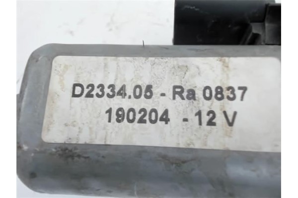 Recambio de mecanismo elevalunas delantero derecho para alfa romeo 156 1.9 jtd 8v distinctive referencia OEM IAM D233405 190204 