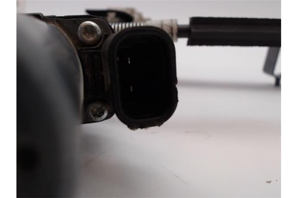 Recambio de mecanismo elevalunas delantero izquierdo para fiat i doblo (119) 1.9 jtd referencia OEM IAM 0571184040E 0479000 