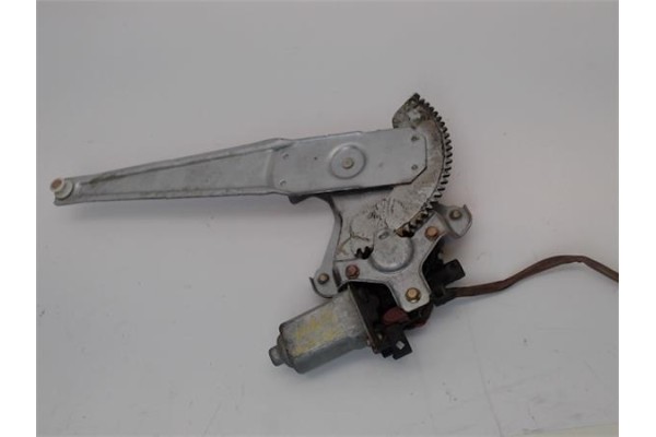 Recambio de mecanismo elevalunas trasero izquierdo para mazda premacy (cp) 2.0 td referencia OEM IAM 8621003932 C1007358X 