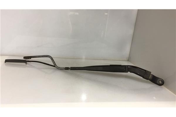 Recambio de brazo limpiaparabrisas delantero izquierdo para iveco daily camión/volquete 2.5 30-8 base, caja abierta referencia O