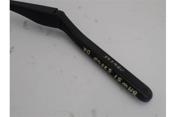 Recambio de brazo limpiaparabrisas delantero derecho para bmw serie 1 berlina (e81/e87) 2.0 120d referencia OEM IAM 61619450004 