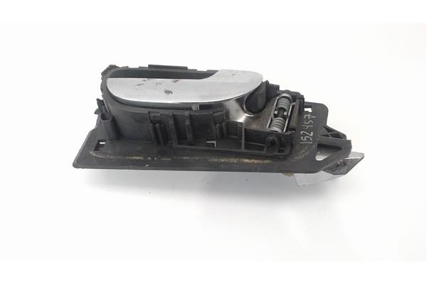 Recambio de manilla int. puerta delantero derecha para peugeot 307 break / sw (s1) 2.0 hdi 135 referencia OEM IAM   