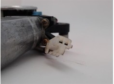 Recambio de mecanismo elevalunas delantero derecho para mazda premacy (cp) 2.0 td referencia OEM IAM 8621003883 CM010410E 