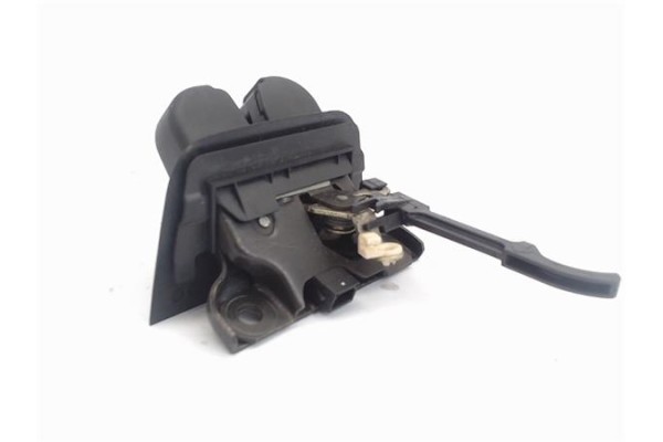 Recambio de cierre electromagnetico porton para audi a3 (8p1) 2.0 tdi 16v referencia OEM IAM 8P3827520A  