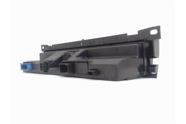 Recambio de mandos climatizador para bmw serie 7 (e65/e66) 4.4 745i referencia OEM IAM 627255  