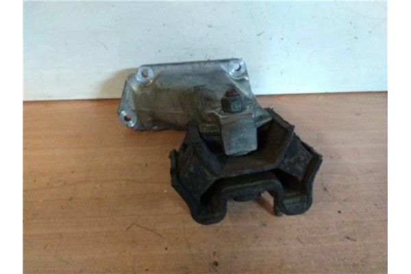 Recambio de soporte motor para mercedes-benz clase m (bm 163) 3.2 320 (163.154) referencia OEM IAM A1122231304  
