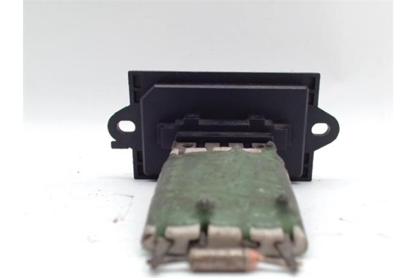 Recambio de regulador ventilador climatizacion para citroen c3 1.1 sx plus referencia OEM IAM A86 12631 