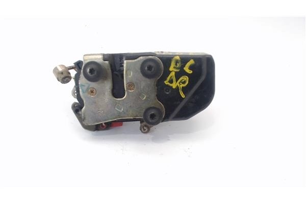 Recambio de cierre electromagnetico delantero derecho para chrysler voyager (rg) 2.5 crd referencia OEM IAM   