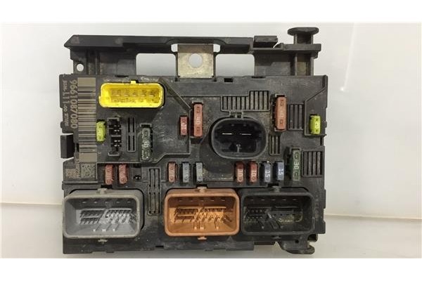 Recambio de caja fusibles/rele para peugeot 307 break/ sw (s2) 1.6 sw referencia OEM IAM 9661087080 10377166 