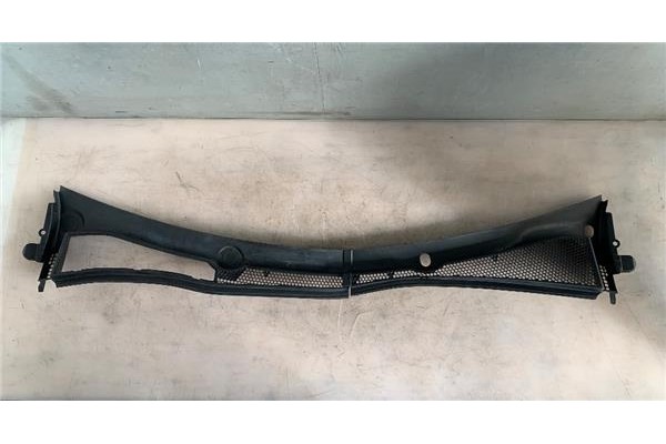 Recambio de torpedo para peugeot 208 1.4 active referencia OEM IAM 9673301680  