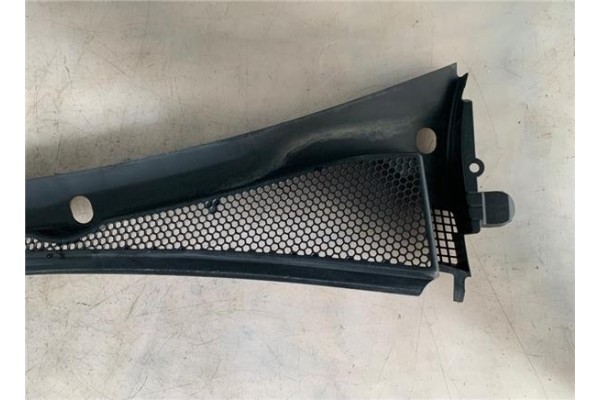 Recambio de torpedo para peugeot 208 1.4 active referencia OEM IAM 9673301680  