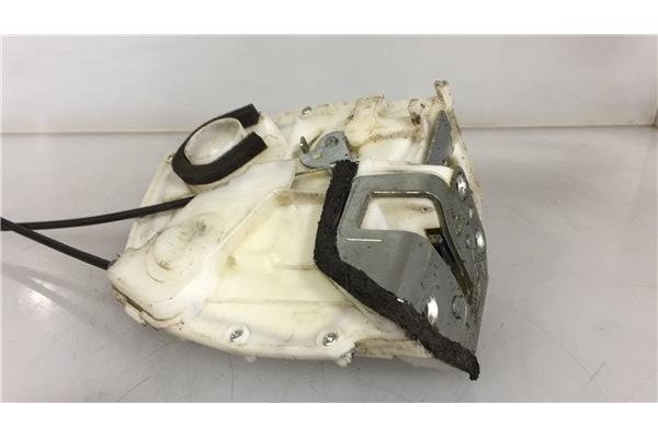 Recambio de cierre electromagnetico trasero izquierdo para suzuki sx4 (gy) 1.6 vvt 4x4 referencia OEM IAM 8230275J20Y2  