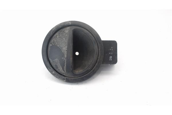 Recambio de manilla int. puerta trasero derecha para chevrolet kalos 1.2 se referencia OEM IAM   
