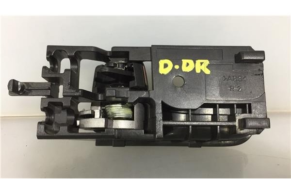 Recambio de manilla int. puerta delantero derecha para suzuki sx4 (gy) 1.6 vvt 4x4 referencia OEM IAM 8311062J30BWL  