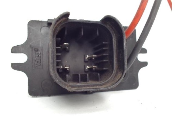 Recambio de regulador ventilador climatizacion para renault r 19 berl. con portón (b/c53) 1.8 gts kat referencia OEM IAM 020619M