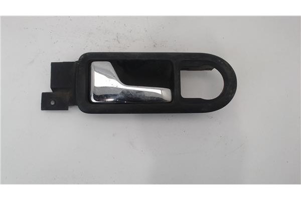 Recambio de manilla int. puerta delantero izquierda para volkswagen passat berlina (3b2) 1.9 tdi referencia OEM IAM   