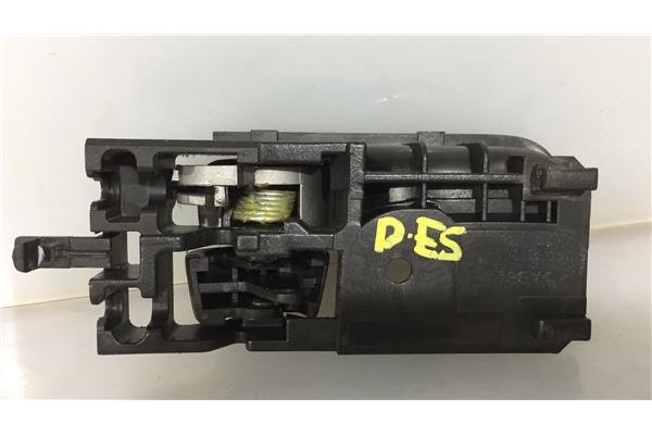 Recambio de manilla int. puerta delantero izquierda para suzuki sx4 (gy) 1.6 vvt 4x4 referencia OEM IAM 8313062J30BWL  