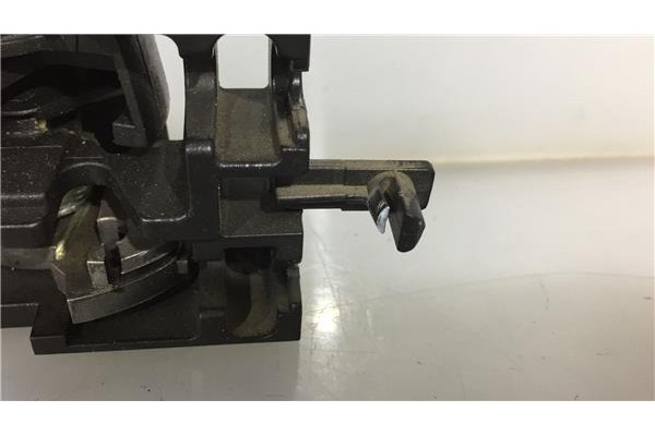 Recambio de manilla int. puerta trasero izquierda para suzuki sx4 (gy) 1.6 vvt 4x4 referencia OEM IAM 8313062J30BWL  