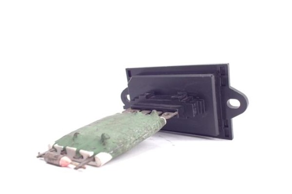 Recambio de regulador ventilador climatizacion para citroen c2 1.4 vtr referencia OEM IAM A86  