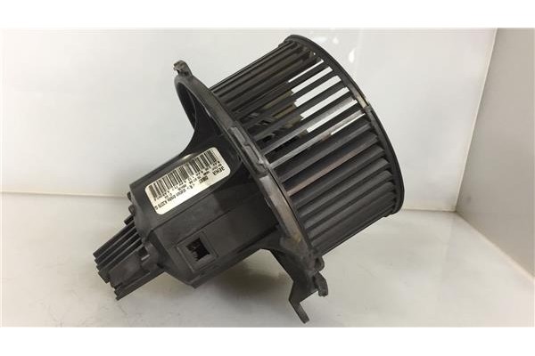 Recambio de motor calefaccion para opel zafira b 1.9 enjoy referencia OEM IAM D8087 1690 